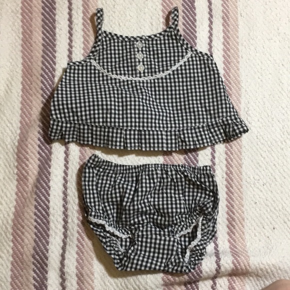 Spring Onesie and Two Piece Bundle - Picture 4 of 5
